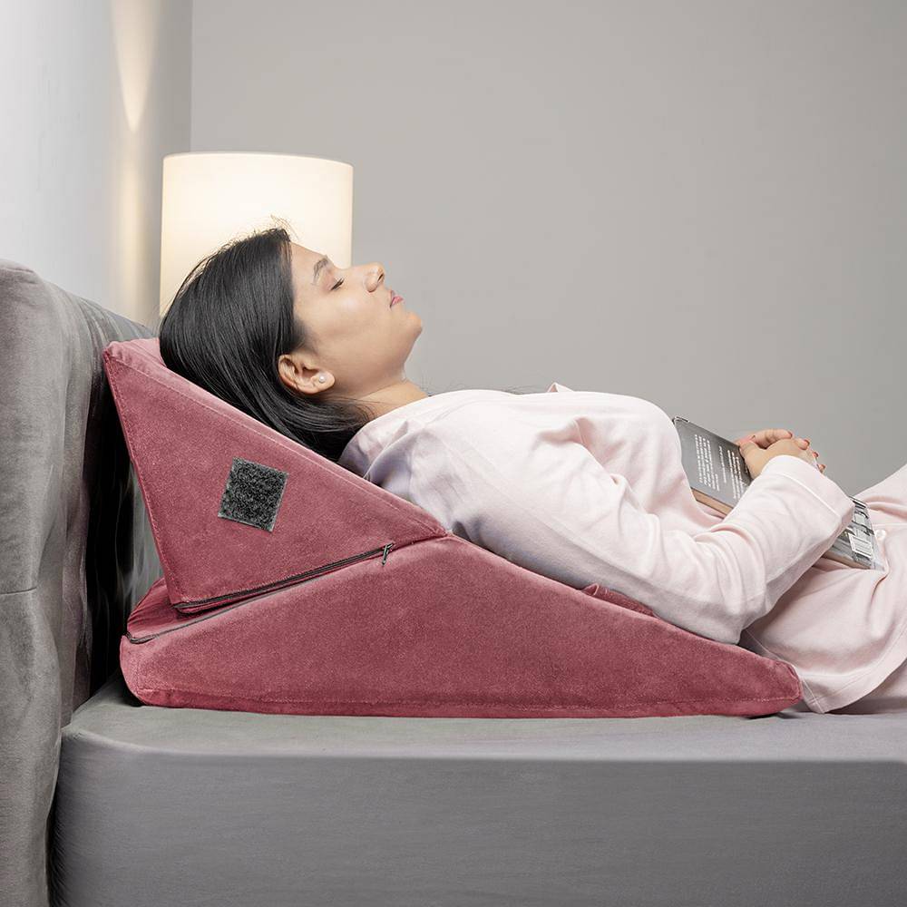 Buy Sleeping Wedge Pillow Online at Prices from 2000 Wakefit